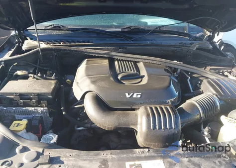 2014 Jeep Grand Cherokee Overland из США, поврежденный, VIN 1C4RJFCG8EC336145